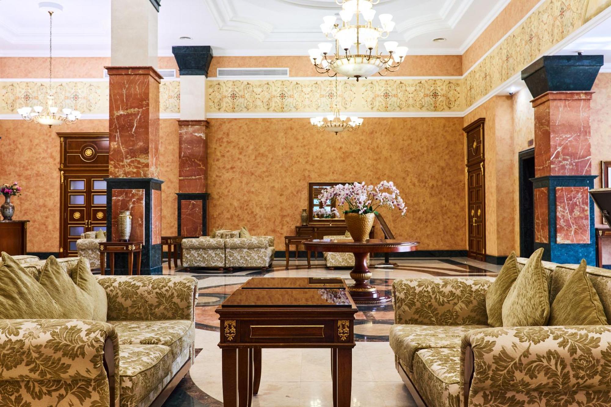Kainar Hotel Sjymkent Exteriör bild